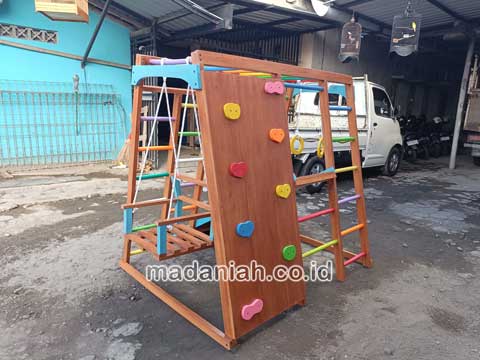Pengadaan Playground Brakiasi Anak Batanghari Murah