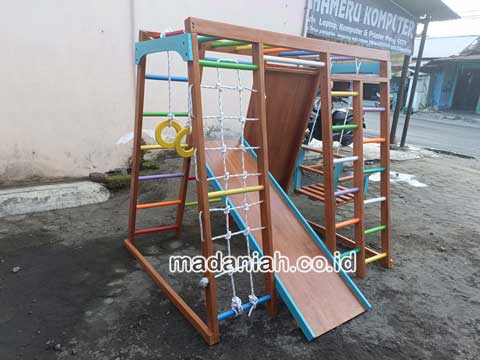 Pengadaan Playground Brakiasi Anak Dairi