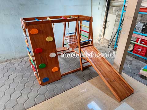 Pengadaan Playground Brakiasi Anak Gunungkidul