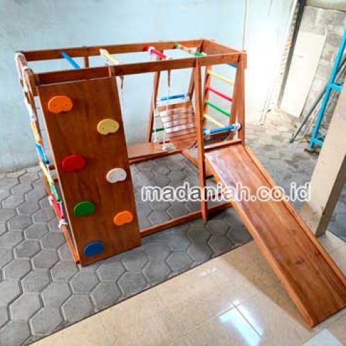 Pengadaan Playground Brakiasi Anak Kepulauan Tanimbar Pengadaan Playground Brakiasi Anak Kepulauan Tanimbar