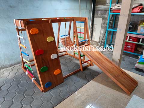 Pengadaan Playground Brakiasi Anak Kota Cilegon
