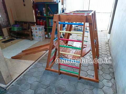 Pengadaan Playground Brakiasi Anak Kota Dumai Murah