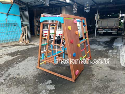 Pengadaan Playground Brakiasi Anak Kota Palopo Murah