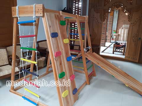 Pengadaan Playground Brakiasi Anak Nabire