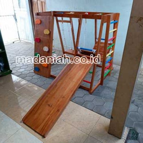 Pengadaan Playground Brakiasi Anak Natuna Murah