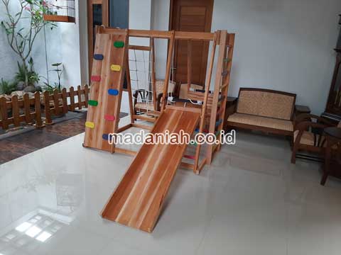 Pengadaan Playground Brakiasi Anak Sukamara Berkualitas