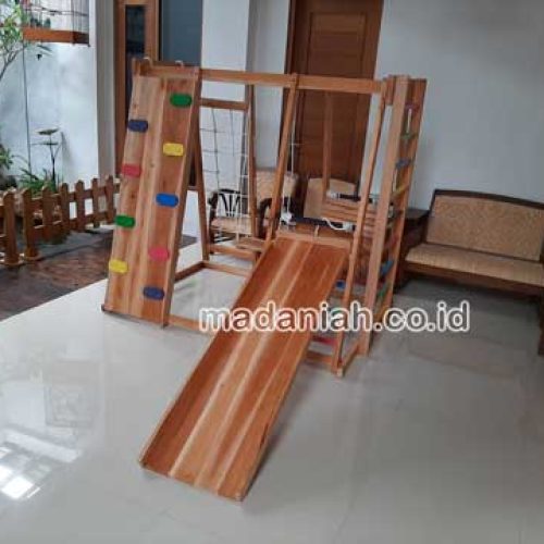 Pengadaan Playground Brakiasi Anak Tanah Bumbu
