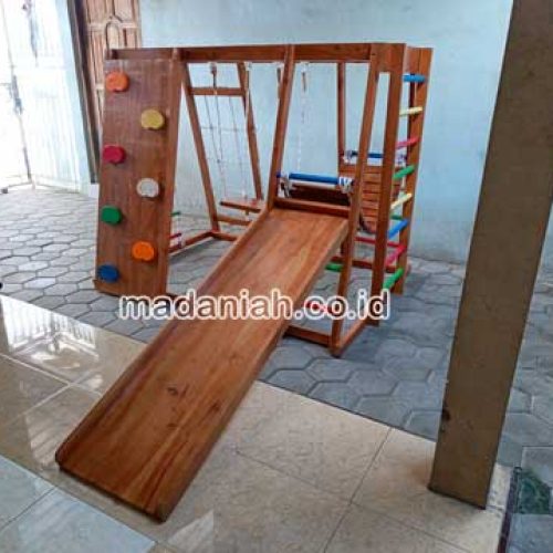 Pengadaan Playground Brakiasi Kayu Bantaeng Pengadaan Playground Brakiasi Kayu Bantaeng