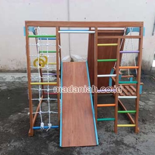 Pengadaan Playground Brakiasi Kayu Boalemo