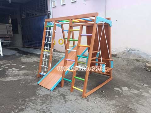 Pengadaan Playground Brakiasi Kayu Jeneponto