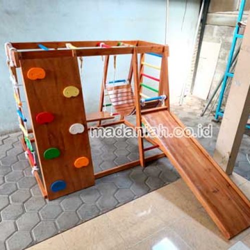 Pengadaan Playground Brakiasi Kayu Kepulauan Aru