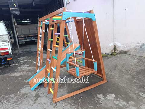 Pengadaan Playground Brakiasi Kayu Sabu Raijua Murah