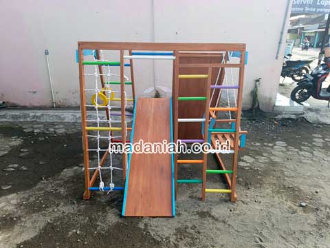 Produsen Playground Brakiasi Anak Barito Selatan