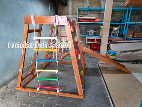 Produsen Playground Brakiasi Anak Kota Batam Berpengalaman