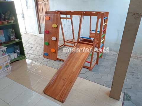 Produsen Playground Brakiasi Anak Kota Surabaya