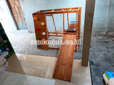Produsen Playground Brakiasi Anak Mamberamo Raya Berpengalaman