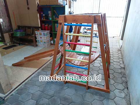 Produsen Playground Brakiasi Anak Maros Berpengalaman