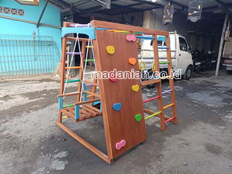 Produsen Playground Brakiasi Anak Pegunungan Arfak Berpengalaman