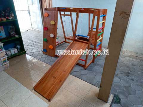 Produsen Playground Brakiasi Anak Pesawaran