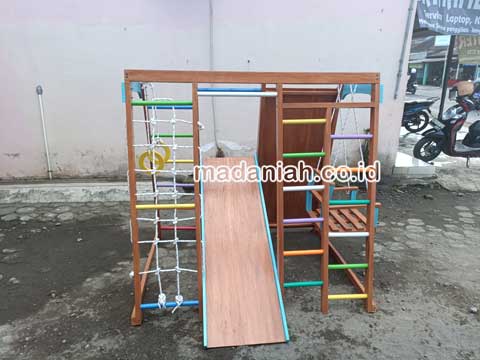 Produsen Playground Brakiasi Anak Polewali Mandar Berpengalaman