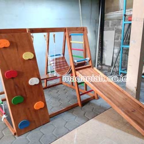 Produsen Playground Brakiasi Anak Sintang
