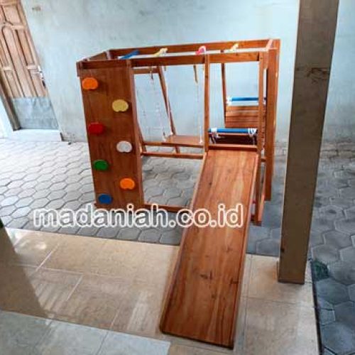 Produsen Playground Brakiasi Anak Tambrauw Berpengalaman Produsen Playground Brakiasi Anak Tambrauw Berpengalaman