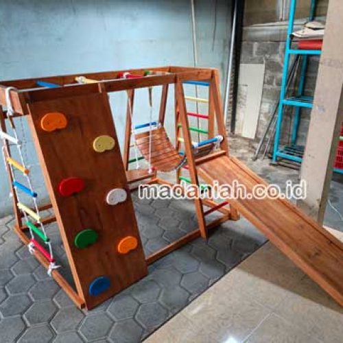 Produsen Playground Brakiasi Kayu Buru