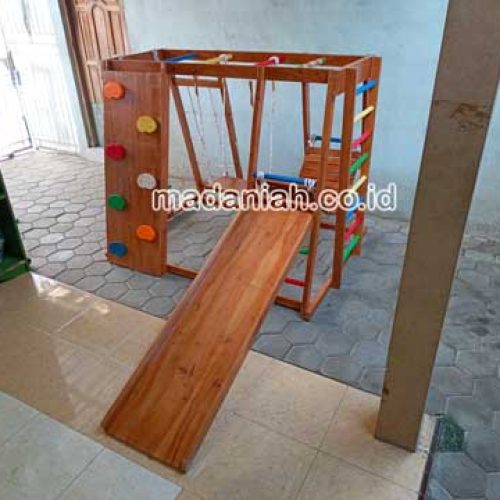 Produsen Playground Brakiasi Kayu Kepulauan Selayar