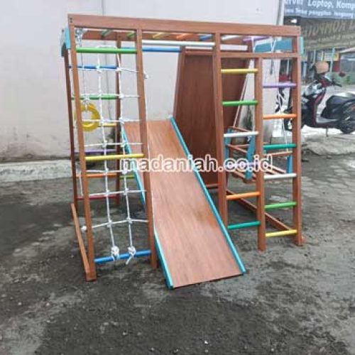 Produsen Playground Brakiasi Kayu Maluku Barat Daya