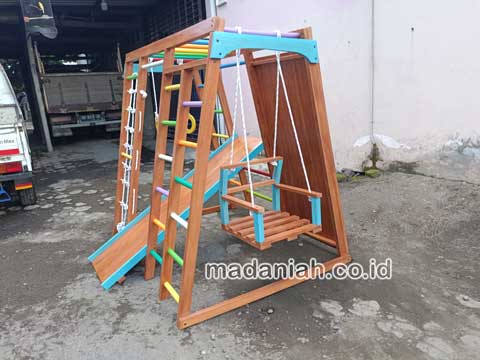 Produsen Playground Brakiasi Kayu Nabire