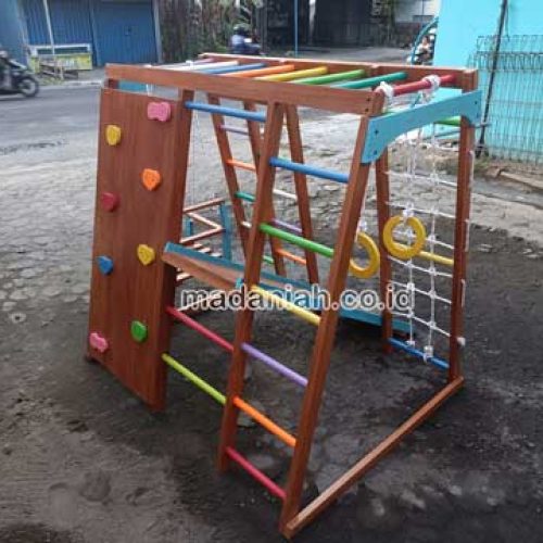 Produsen Playground Brakiasi Kayu Pohuwato