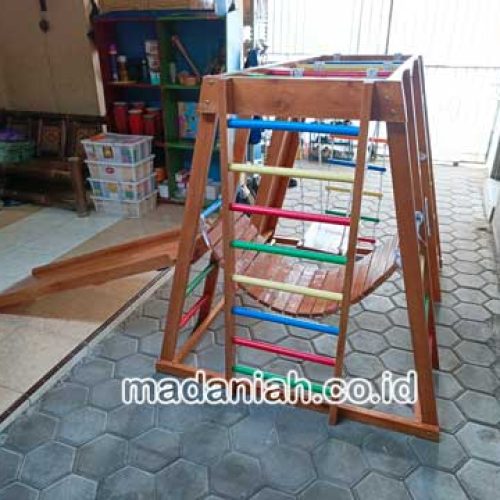 Produsen Playground Brakiasi Kayu Timor Tengah Utara Berpengalaman Produsen Playground Brakiasi Kayu Timor Tengah Utara Berpengalaman