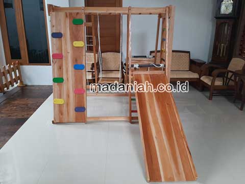 Toko Playground Brakiasi Anak Banjar
