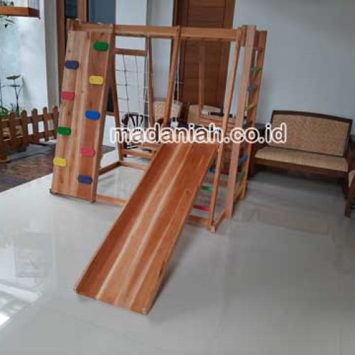 Toko Playground Brakiasi Anak Barito Timur