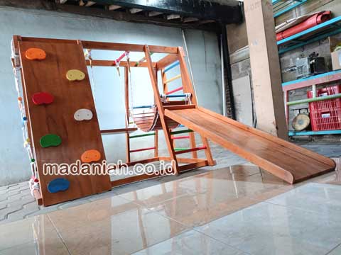 Toko Playground Brakiasi Anak Bombana