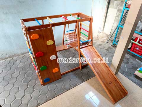 Toko Playground Brakiasi Anak Jeneponto