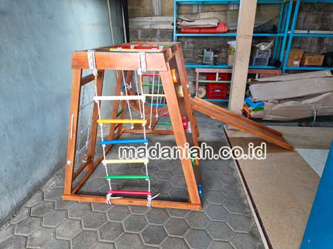 Toko Playground Brakiasi Anak Kabupaten Kep.Talaud