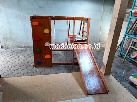 Toko Playground Brakiasi Anak Kota Bandar Lampung Terdekat