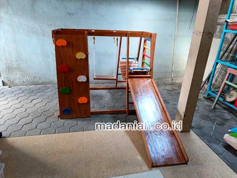 Toko Playground Brakiasi Anak Kota Tangerang