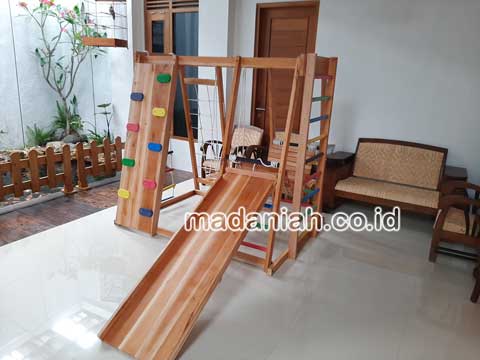 Toko Playground Brakiasi Anak Parigi Moutong