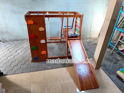 Toko Playground Brakiasi Anak Paser Berkualitas