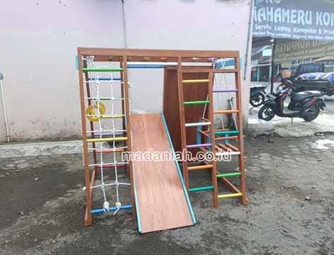 Toko Playground Brakiasi Anak Semarang