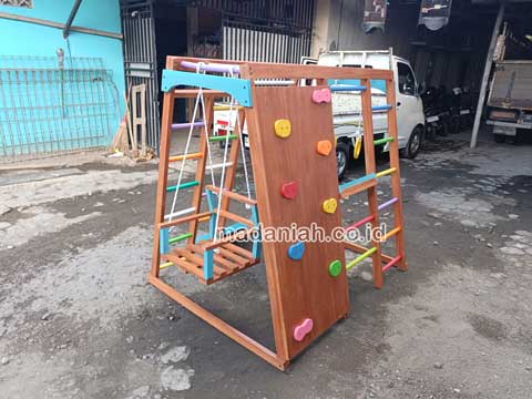 Toko Playground Brakiasi Anak Sukabumi