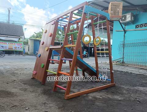 Toko Playground Brakiasi Kayu Asmat Harga Murah