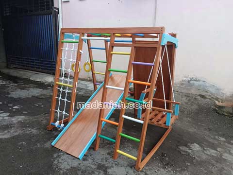 Toko Playground Brakiasi Kayu Kepulauan Sula Terpercaya