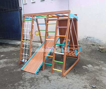 Toko Playground Brakiasi Kayu Kota Tual