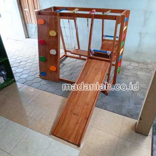 Toko Playground Brakiasi Kayu Murung Raya