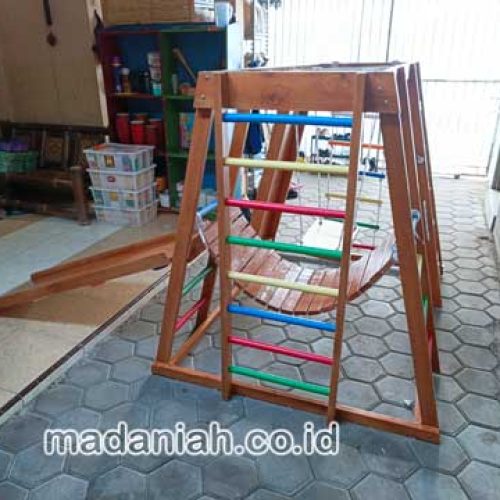Toko Playground Brakiasi Kayu Pegunungan Arfak Harga Murah