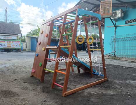 Toko Playground Brakiasi Kayu Seruyan Murah
