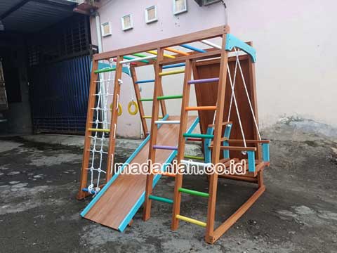 Toko Playground Brakiasi Kayu Sumba Barat